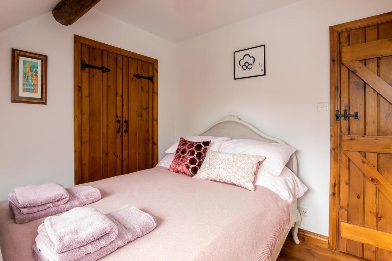 Granary Cottage - Luxury Barn Conversion Weston Subedge Ngoại thất bức ảnh