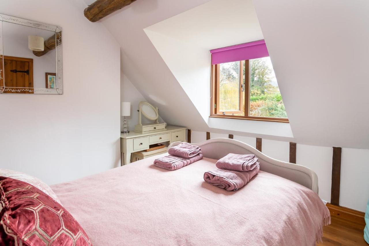 Granary Cottage - Luxury Barn Conversion Weston Subedge Ngoại thất bức ảnh